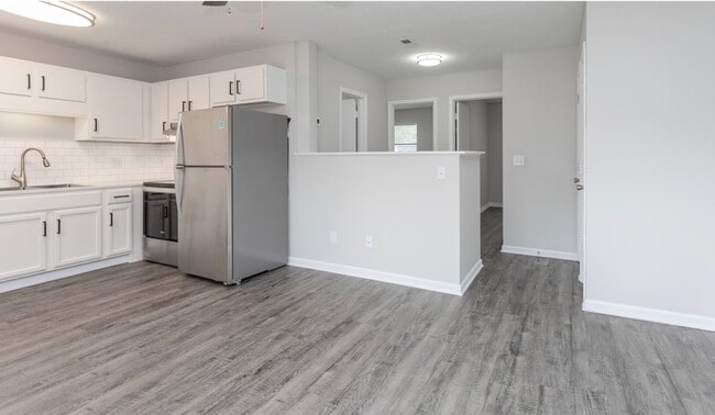 Explore the allure of our fully remodeled ... - Explore the allure of our fully remodeled ... Apartment Unit A-2