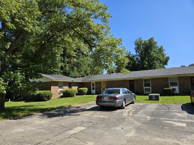 Building Photo - 6445-6459 Starbrook Drive - 6455 Rental