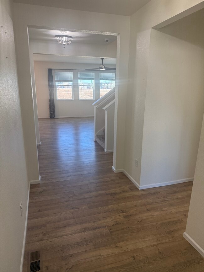 Photo - 221 S Quantock St