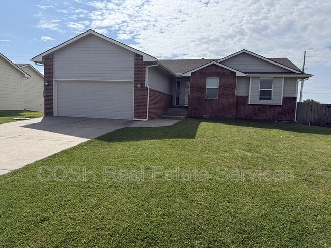 Building Photo - 816 S Longbranch Dr