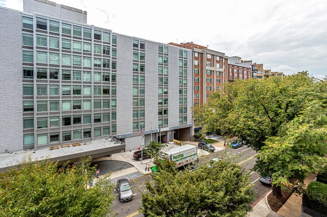 Photo - 1177 22nd St NW Unit 8J