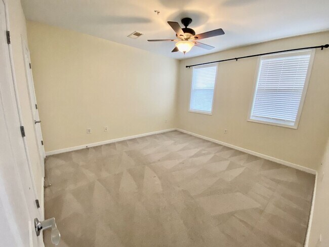 Photo - DOWNTOWN AREA