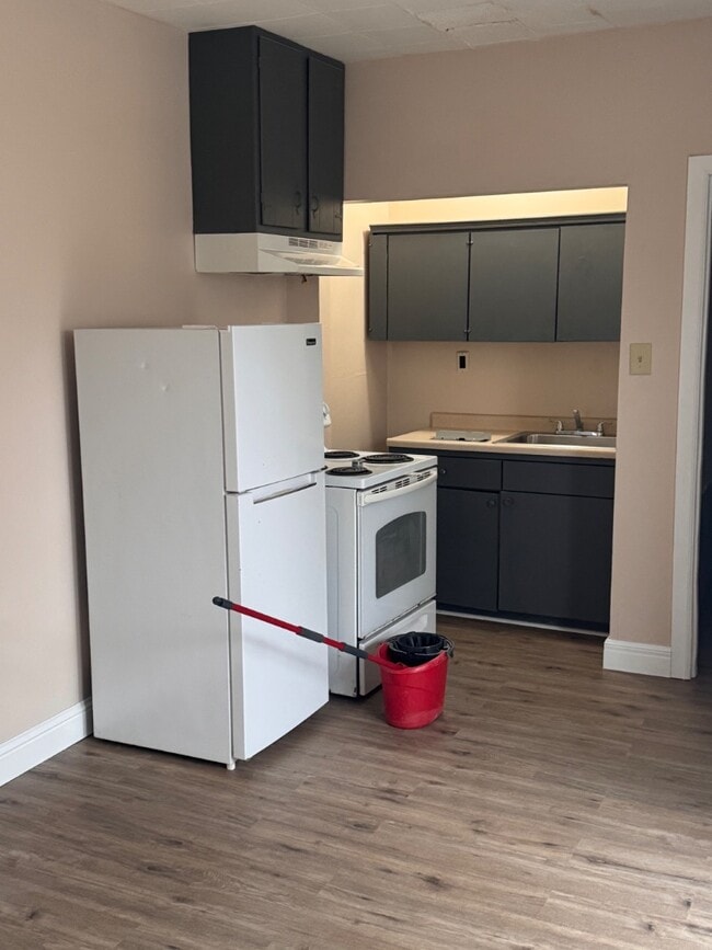 Photo - 1803 Fair St