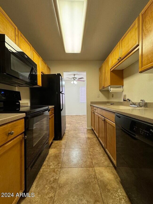 Photo - 7550 N 12th St Unit 121