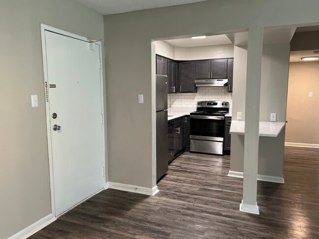 Photo - Tivoli Apartments