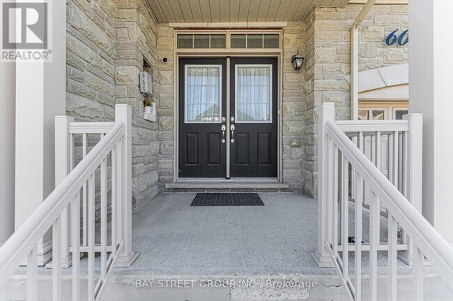 Photo - 60 Mohandas Dr