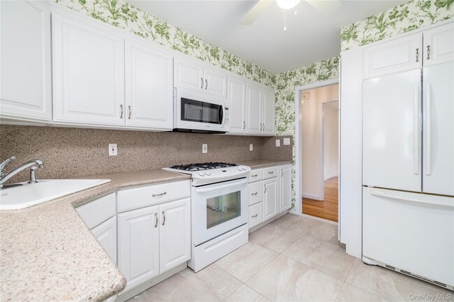 Photo - 60 Chestnut St