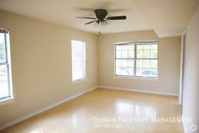 Building Photo - SPACIOUS Renovated 4BD: WALK to VCU!! Rental