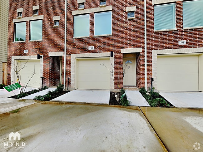 Building Photo - 8705 Bryam St Rental