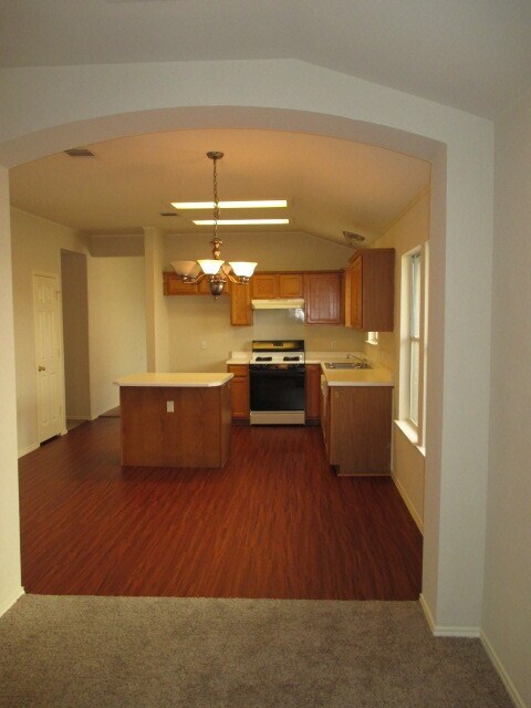 9401 Bradner Dr
