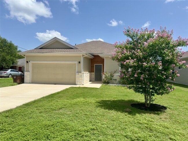Photo - 1520 Hunter's Rd House