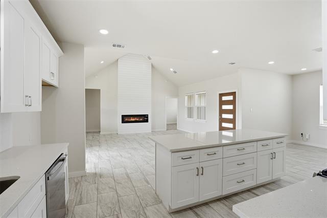 Photo - 532 Highview Ct
