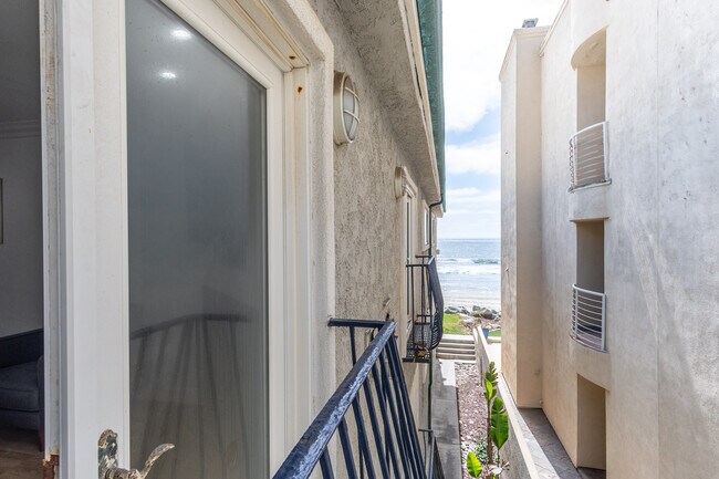 Photo - 1220 Seacoast Dr Unidad 15