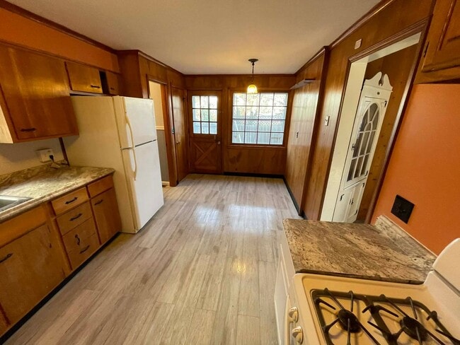 Photo - 4 Bedroom Single Family Home for Rent - Olean NY