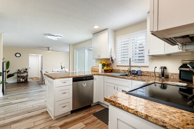 Photo - 5623 Spring Run Ave