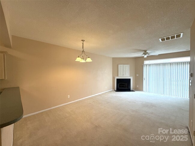 Photo - 1515 Sylvia Ct