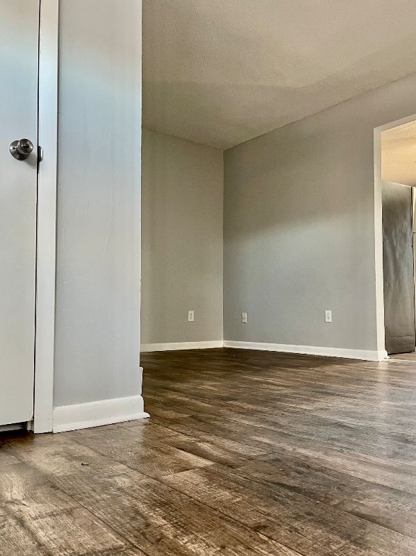 Photo - 143 Hendricks Blvd Unit 143-4