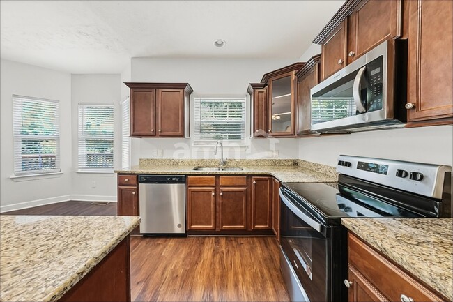 Photo - 6943 Calderwood Dr