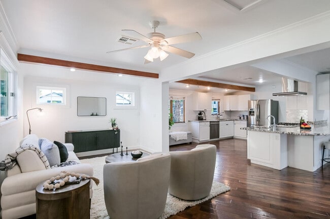 Photo - 5328 E Pinchot Ave