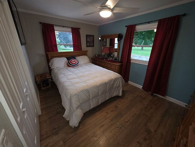 Photo - 544 Midland Dr