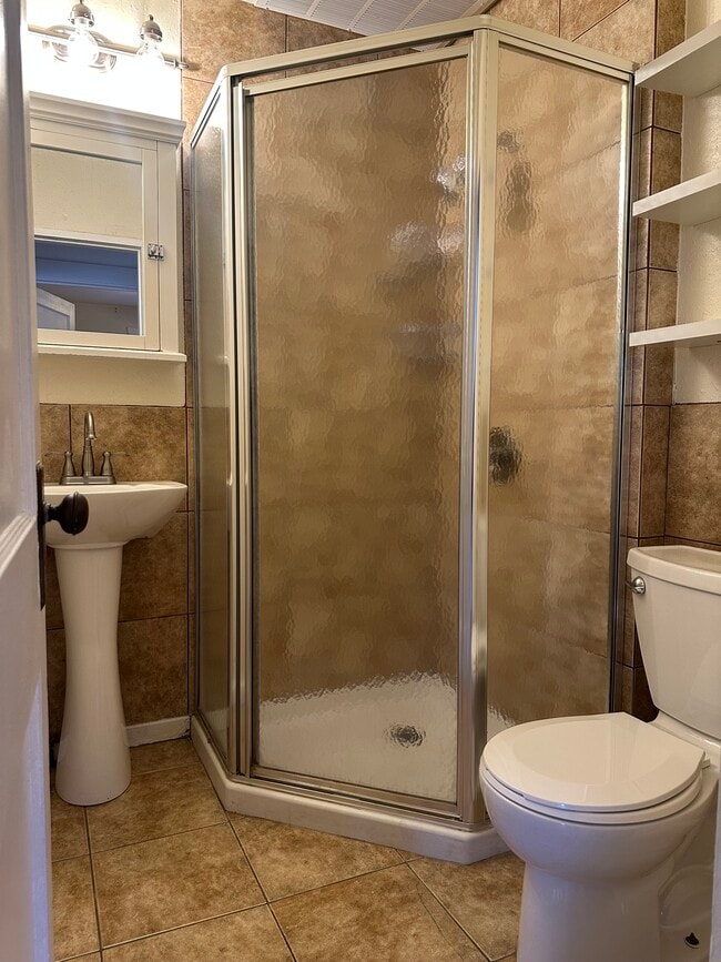 Photo - 3142 Quitman St