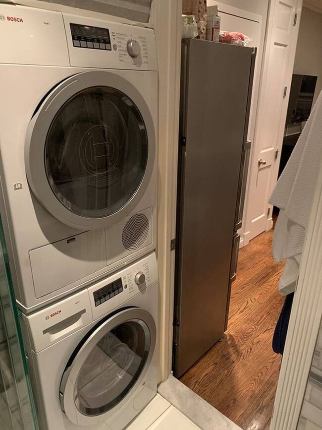 Photo - E 5TH ST. Unit F3