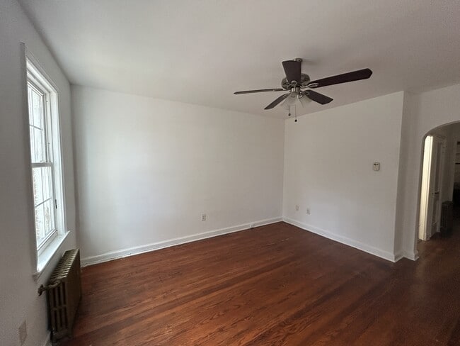 Photo - 1601 18th St SE