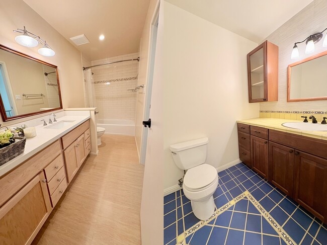 Building Photo - 155 Canal St Unit 3