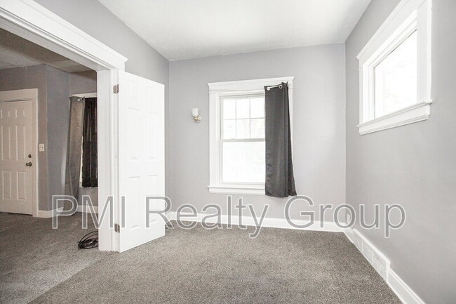 Photo - 15711 School Ave Unit DOWN