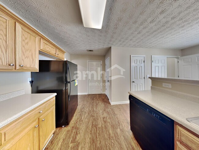 Photo - 1760 Neighborhood Walk