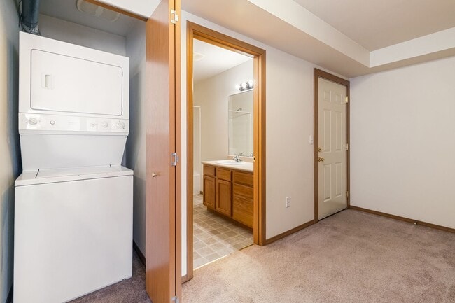 Bella Mar Apartments