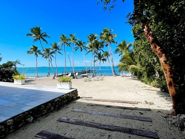 Photo - 96180 Overseas Hwy