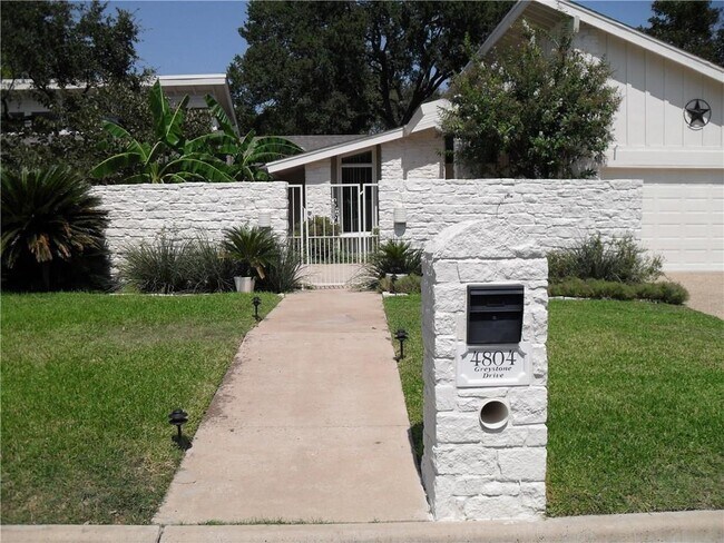 4804 Greystone Dr