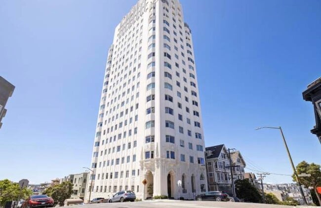 Building Photo - 1101 Green St Unit 203
