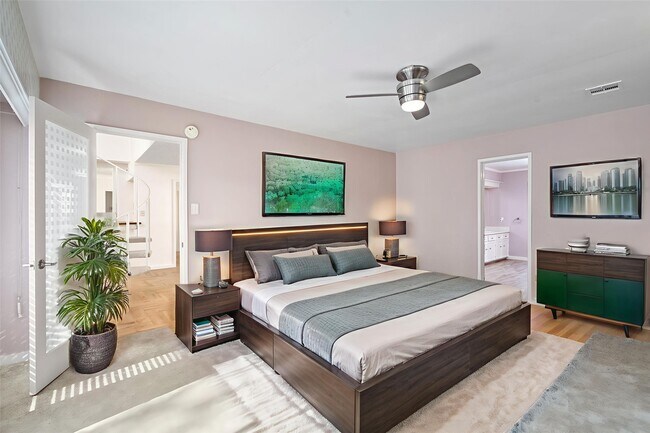 Photo - 707 Center Hill Dr