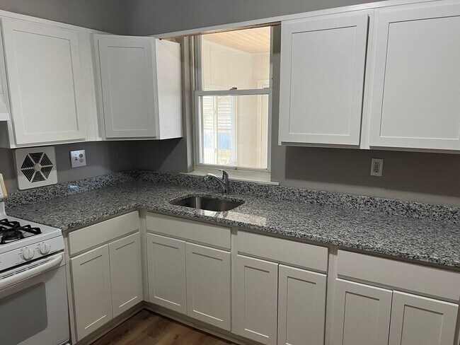 Photo - Huge 3 Bedroom with a FINISHED Basement!