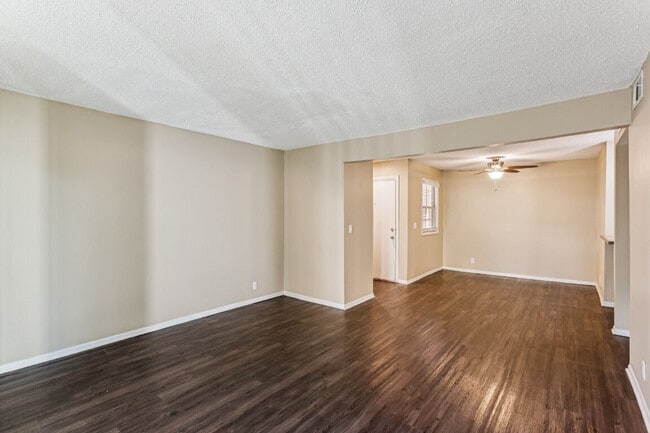 Photo - Ashford Place Apartments