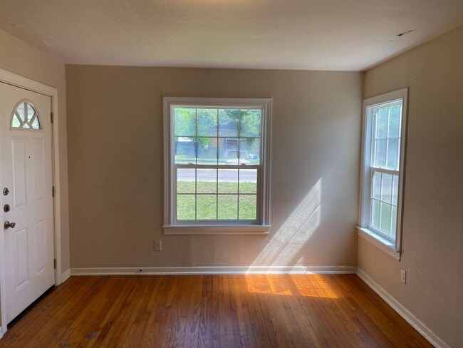 Photo - 2 Bedroom/2 Bath University Park Subdivision