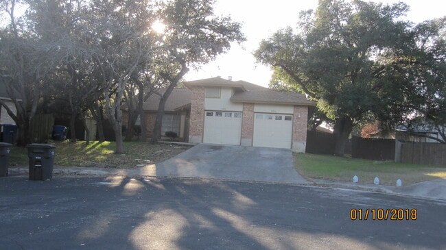 Building Photo - 8936 Hambledon Dr Rental