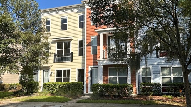 Building Photo - 1592 Bluewater Way