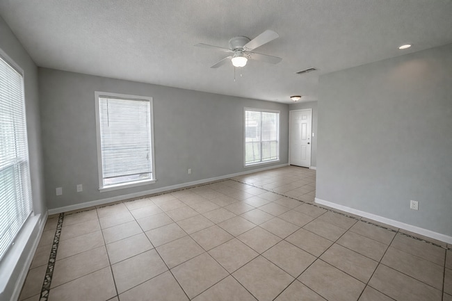 Photo - Available now!!! Apply today at our website!!!