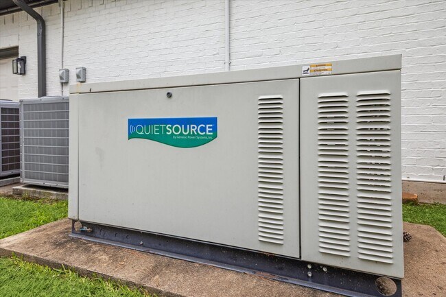 Photo - 7811 Bent Green Ln