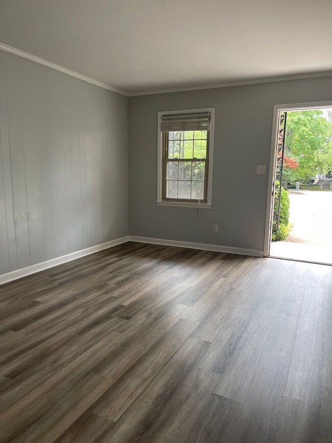 Photo - 2/1 MONTEREY APT IN NORMALTOWN! Unit 7