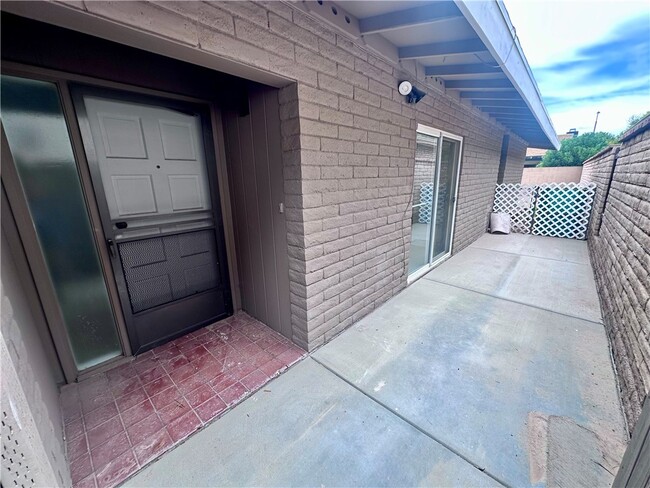 Photo - 1470 Riverfront Dr