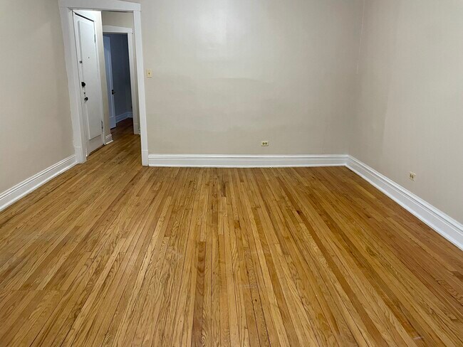 Photo - 548 Elmwood Ave Unit 06-1