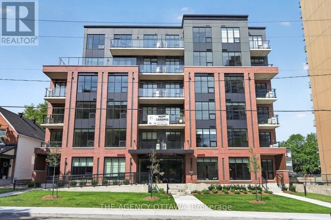 Photo - 56 Bayswater Ave Unit 302