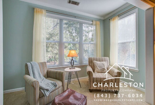 Photo - 600 Bucksley Ln Unit 208