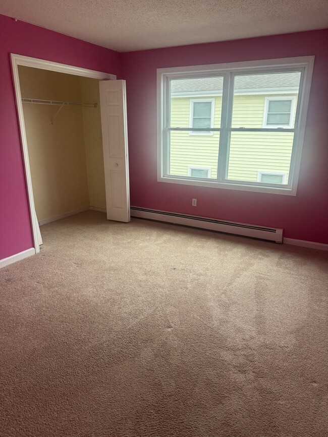 Building Photo - 52 Charles St Unit Stephen