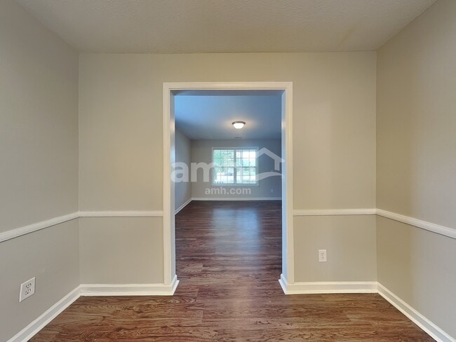 101 Long Pond Ct