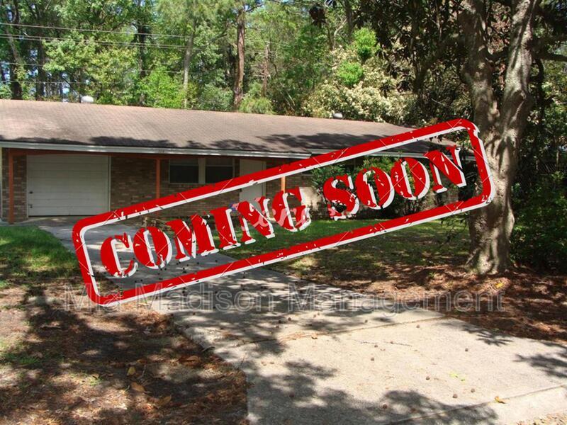 Photo - 304 Woodley Rd